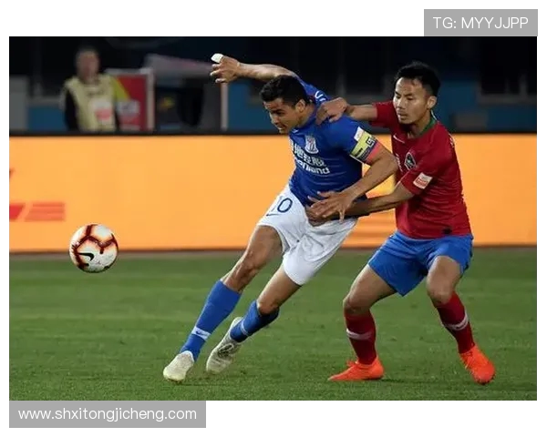 上海足球队转型之路的真实记录与背后故事探寻