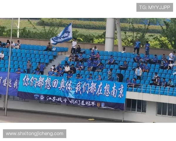 南京篮球队节奏之争引发热议球迷观点各异引发讨论